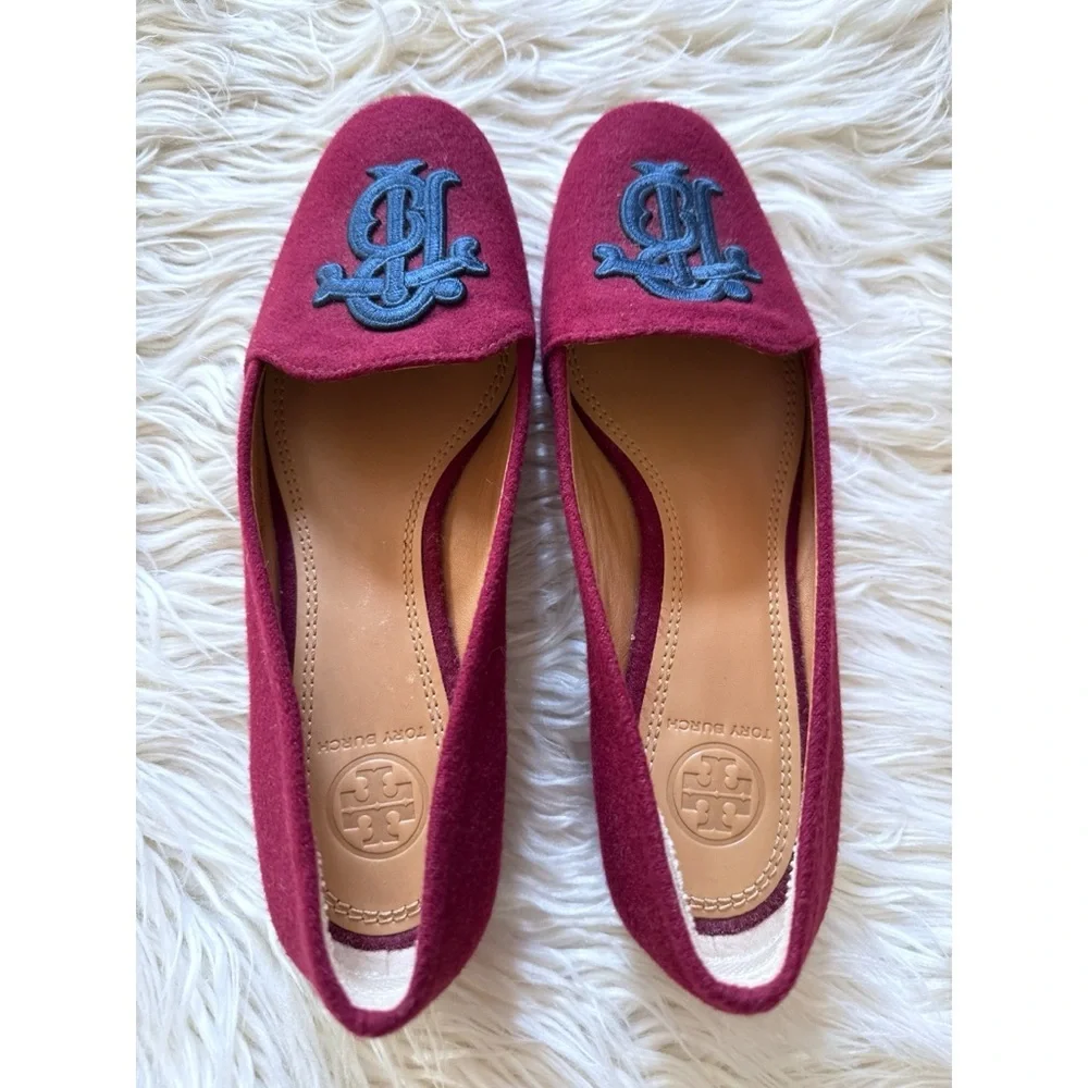 EUC Tory Burch Red Burgundy Antonia “TB” Monogram Loafers Flats Shoes US 5.5​